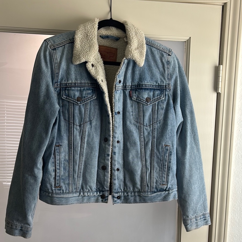 Levi's Blue Jean Jacket with Sherpa Lining